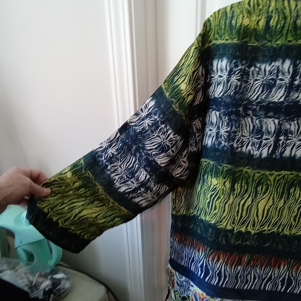 Koret Size L Button Down Blouse